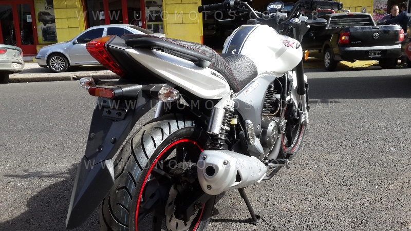 keeway rkv 200 custom