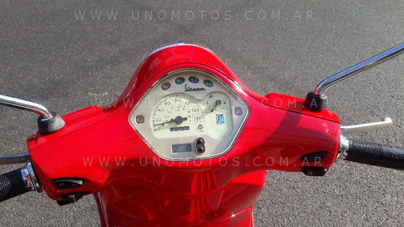 Piaggio Vespa LX 150