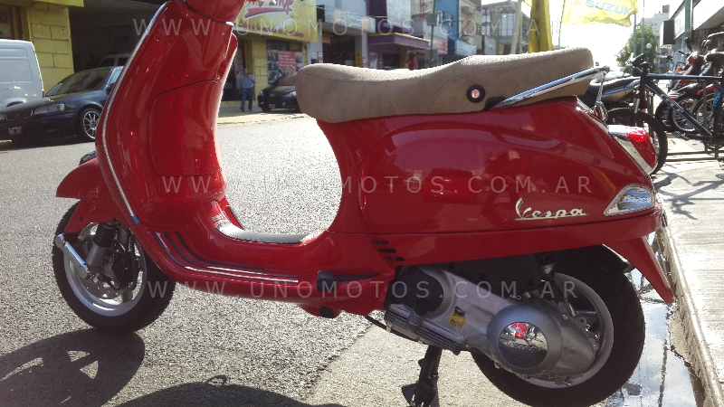 Piaggio Vespa LX 150